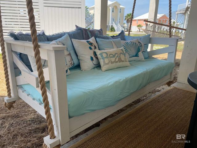 6052 Sawgrass Circle, Gulf Shores, AL 36542