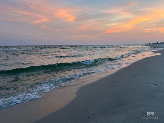 6052 Sawgrass Circle, Gulf Shores, AL 36542