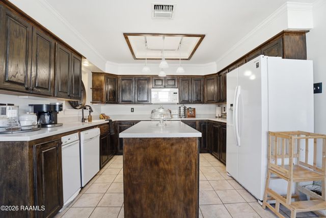 106 Twin Lakes Drive, Youngsville, LA 70592