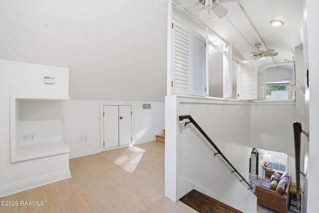 106 Twin Lakes Drive, Youngsville, LA 70592