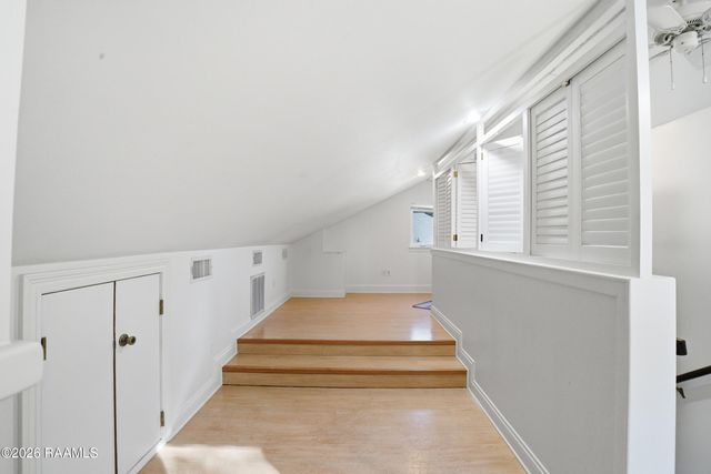 106 Twin Lakes Drive, Youngsville, LA 70592