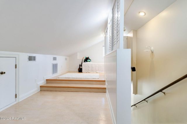 106 Twin Lakes Drive, Youngsville, LA 70592