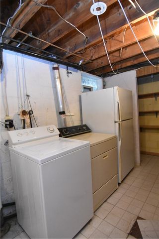 1150 Vivjon Dr, West Homestead, PA 15120
