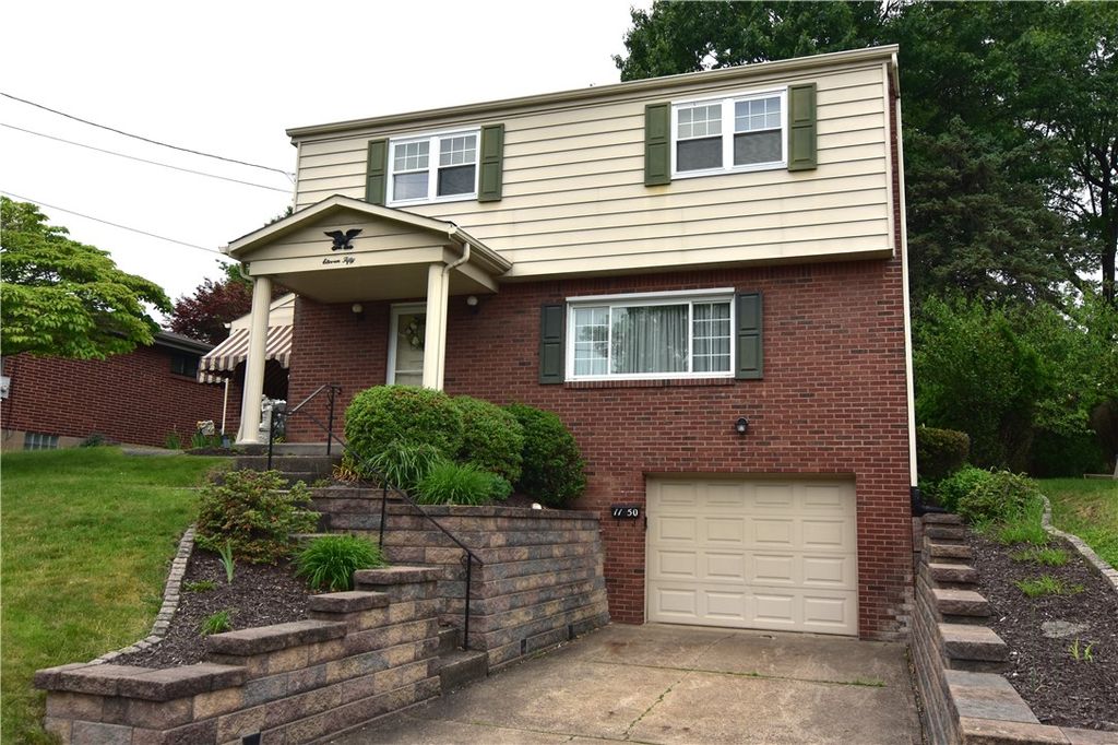 1150 Vivjon Dr, West Homestead, PA 15120