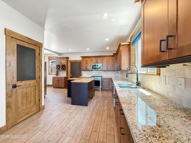 6348 Chilhowee Court, Sparks, NV 89436