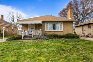 32 Woodland Terrace, Cheektowaga, NY 14225