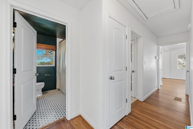 5956 CRESTWOOD CIRCLE, Birmingham, AL 35212