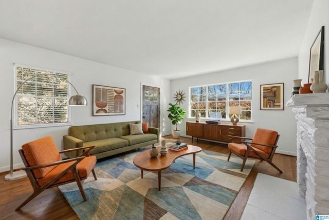 5956 CRESTWOOD CIRCLE, Birmingham, AL 35212