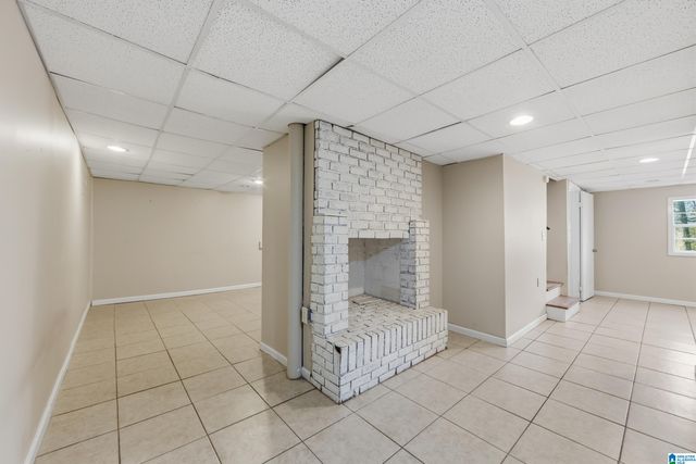 5956 CRESTWOOD CIRCLE, Birmingham, AL 35212