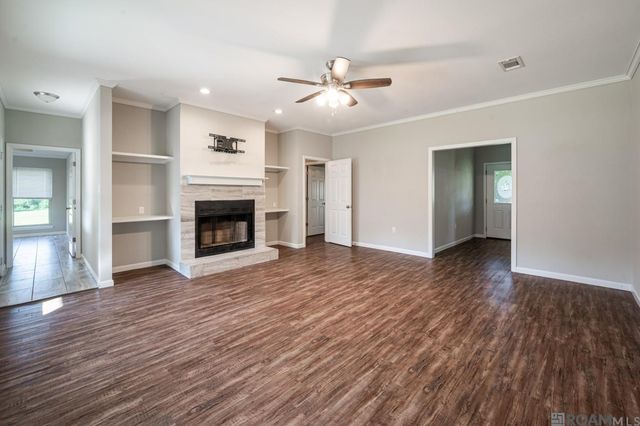 11818 Pheasantwood Dr, Central, LA 70714