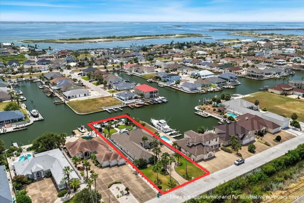 313 Porpoise Dr, Aransas Pass, TX 78336 — photo 2