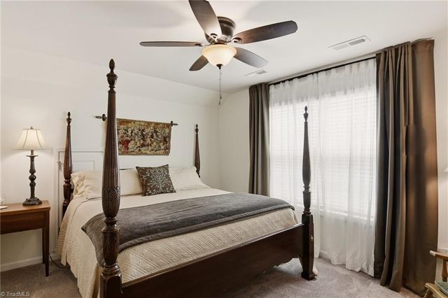 5138 Garnet Hill Drive, Clemmons, NC 27012