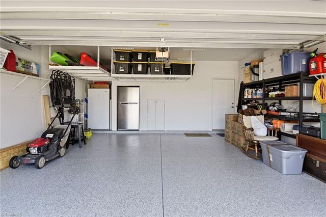 5138 Garnet Hill Drive, Clemmons, NC 27012