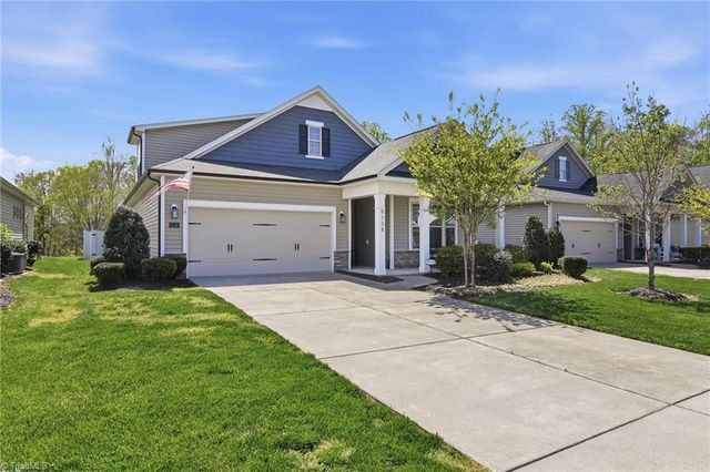 5138 Garnet Hill Drive, Clemmons, NC 27012