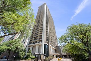 6007 N Sheridan Road 5J, Chicago, IL 60660