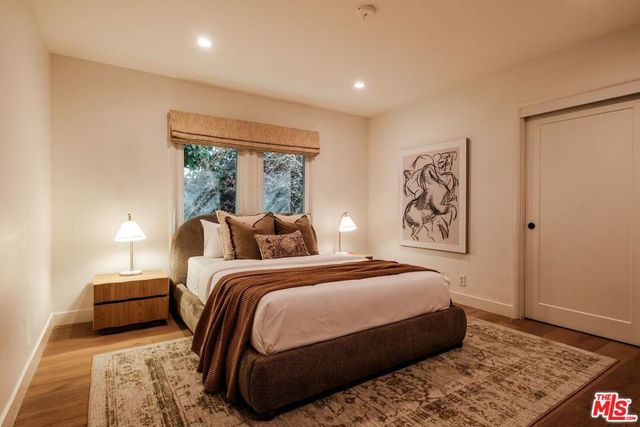 331 N Kilkea Drive, Los Angeles, CA 90048