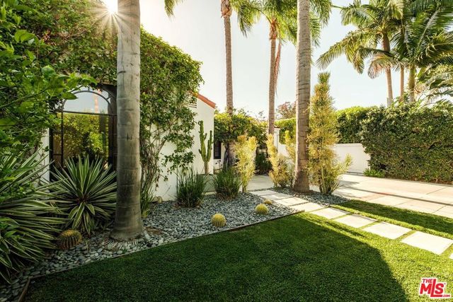 331 N Kilkea Drive, Los Angeles, CA 90048
