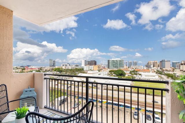 616 Clearwater Park Road 1107, West Palm Beach, FL 33401