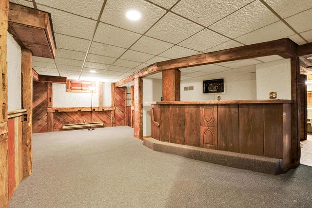 2550 Harmony CIRCLE, Brookfield, WI 53045