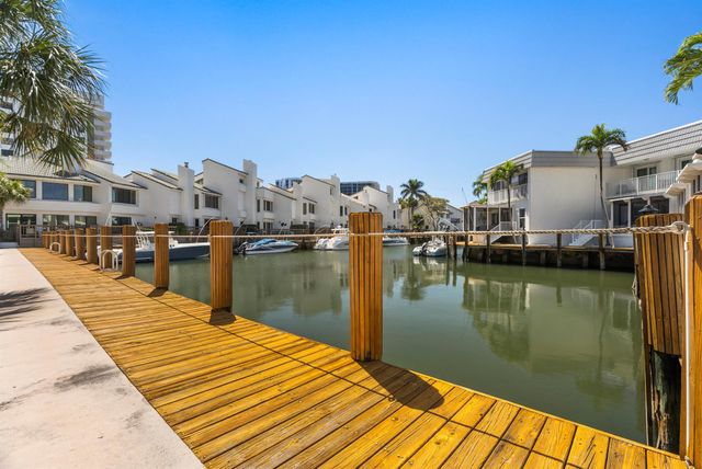 1138 Russell Drive, Highland Beach, FL 33487