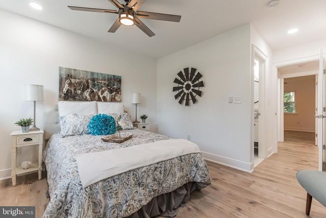 2213 WINDSOR CIR, Broomall, PA 19008