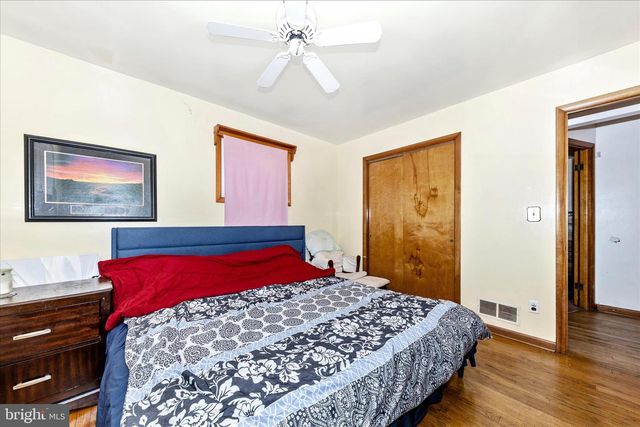 8018 SAGRAMORE RD, Baltimore, MD 21237