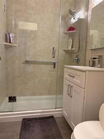 200 Atlantic Avenue 138, Lynbrook, NY 11563