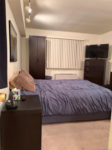 200 Atlantic Avenue 138, Lynbrook, NY 11563