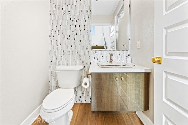 39 Ebb Tide Cir, Newport Beach, CA 92663