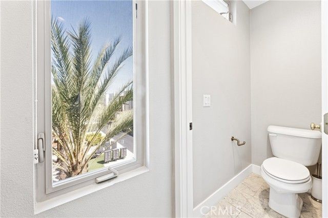 39 Ebb Tide Cir, Newport Beach, CA 92663