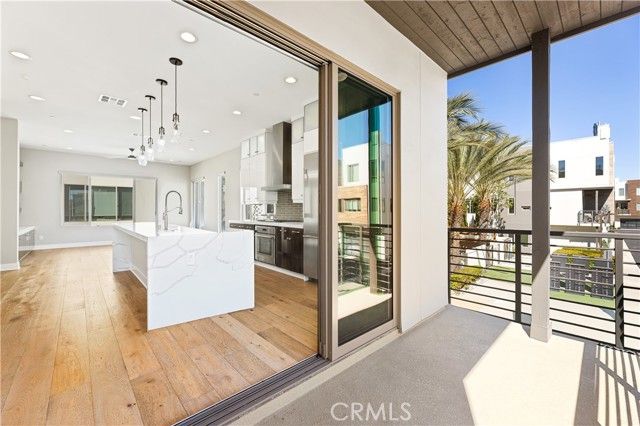 39 Ebb Tide Cir, Newport Beach, CA 92663