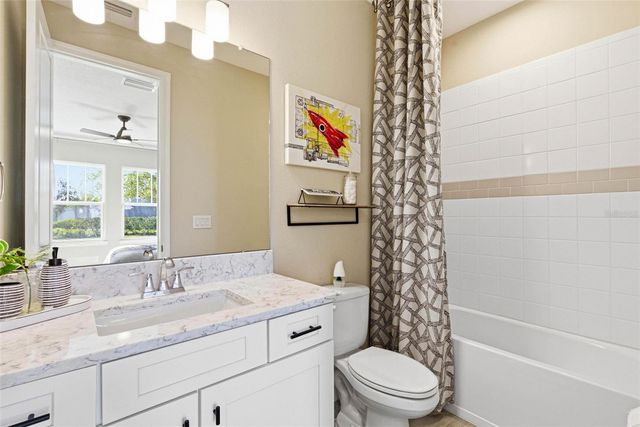 33332 CASTAWAY LOOP, Wesley Chapel, FL 33543