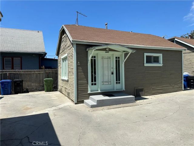 1497 W 27th, Los Angeles, CA 90007