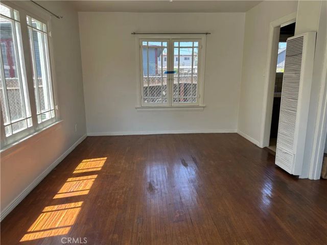 1497 W 27th, Los Angeles, CA 90007