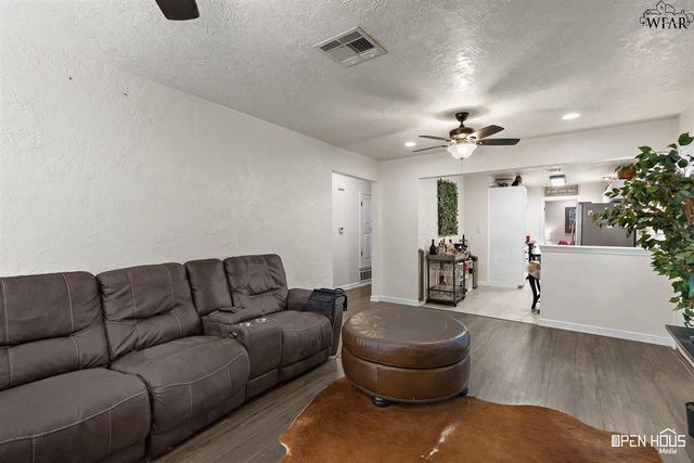 4636 JENNINGS AVENUE, Wichita Falls, TX 76310