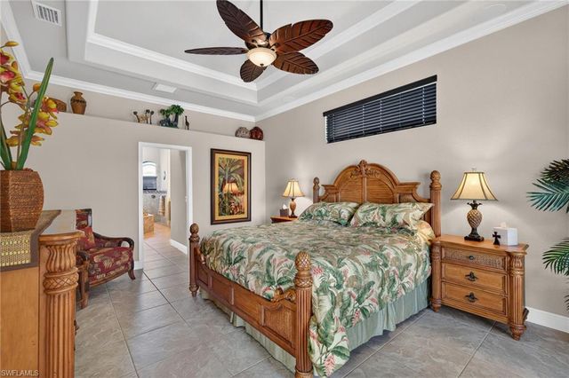 1236 NE 40th ST, Cape Coral, FL 33909