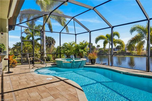 1236 NE 40th ST, Cape Coral, FL 33909