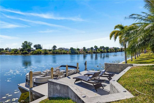 1236 NE 40th ST, Cape Coral, FL 33909