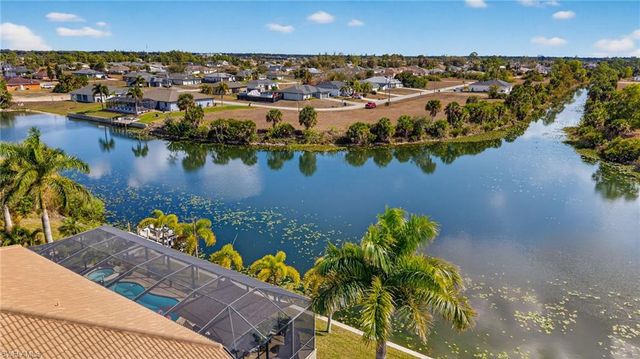 1236 NE 40th ST, Cape Coral, FL 33909