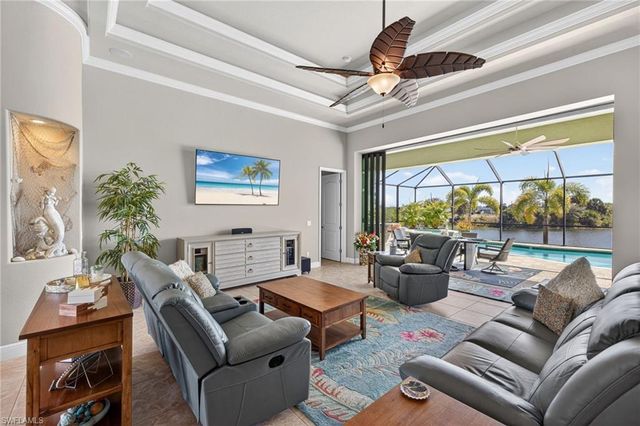 1236 NE 40th ST, Cape Coral, FL 33909