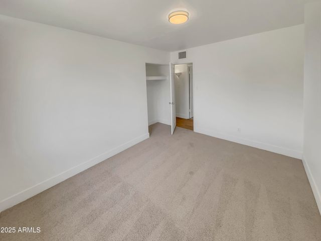 6633 W COLTER Street, Glendale, AZ 85301