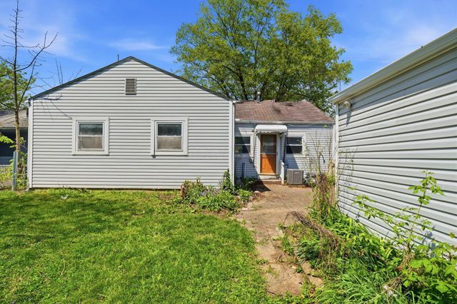1074 S James Road, Columbus, OH 43227
