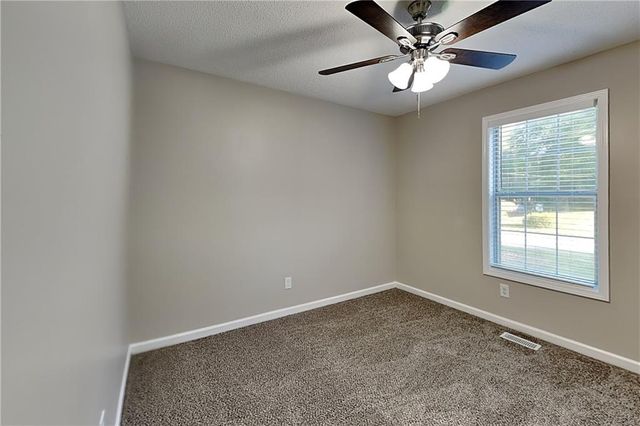 67 Due West Place, Dallas, GA 30157