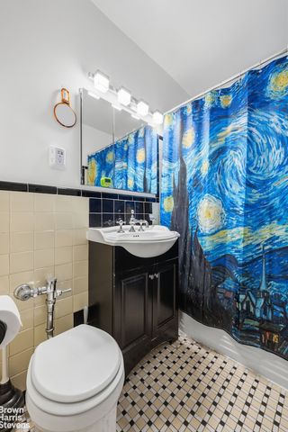 6735 Yellowstone Blvd Apt 2B, New York City, NY 11375