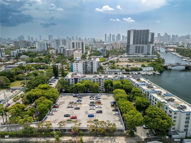 1720 NW N River Dr 613, Miami, FL 33125