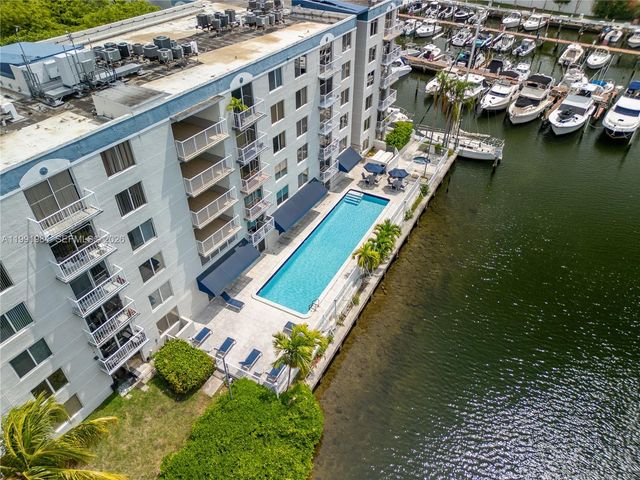 1720 NW N River Dr 613, Miami, FL 33125