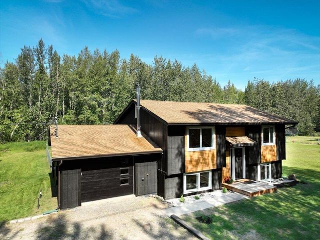 2572 CLYDESDALE DRIVE, North Pole, AK 99705