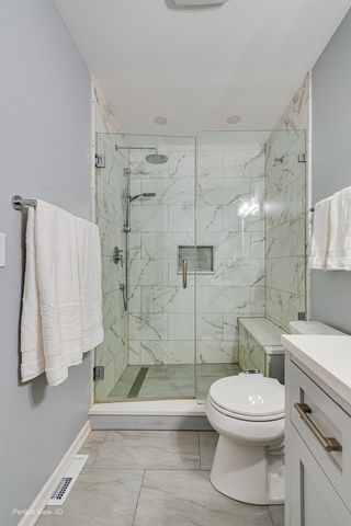 16462 S Ivy Lane, Plainfield, IL 60586