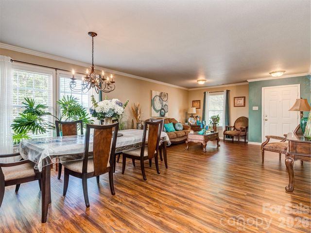 7829 Ponderosa Pine Lane, Charlotte, NC 28215
