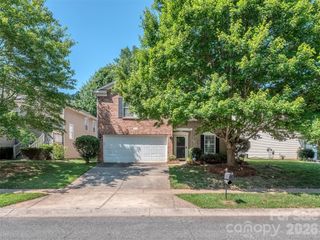 7829 Ponderosa Pine Lane, Charlotte, NC 28215